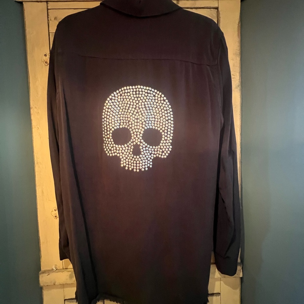 Lauren Moshi Black Nailhead Skull Shirt size xl - Picture 5 of 8